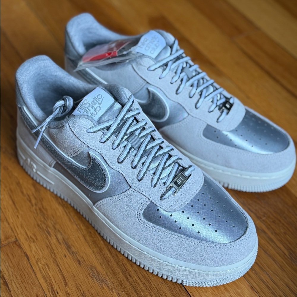 NWT Nike AF1 ‘07 LX Lt Smoke Grey/Sail - W 10/M 8.5